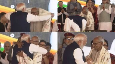 PM modi meets makhan lal sarkaar