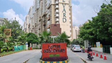 65 वर्षीय बुजुर्ग ने नौवीं मंजिल से कूदकर अपनी जान दे दी