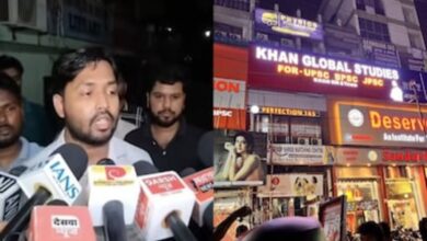 खान सर के खिलाफ आर्म्स एक्ट के तहत मामला दर्ज