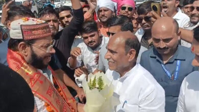 मंत्री मनोज पांडे का अनोखा स्वागत
