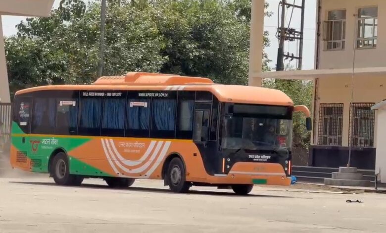 Noida Electric Buses