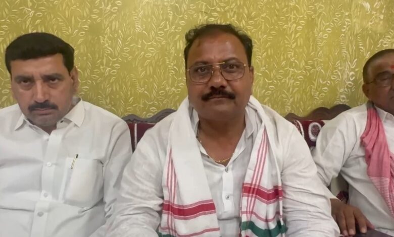 किसी की बेटी को निशाना बनाना गलत 