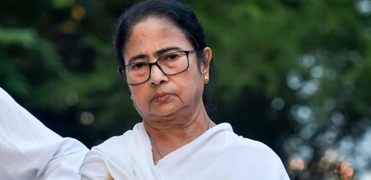 Mamata Banerjee FIR