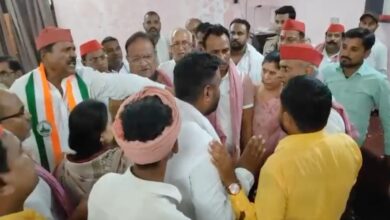 बैठक में हंगामा