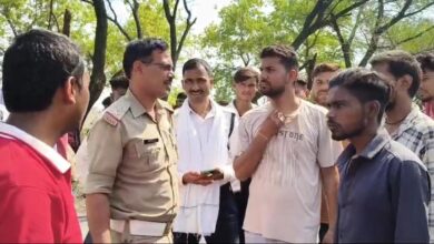 बिजली विभाग के खिलाफ जोरदार प्रदर्शन