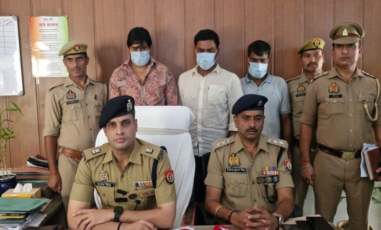 हाईवे फायरिंग मामले में तीन गिरफ्तार
