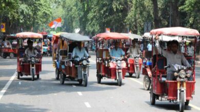 Noida E-Rickshaw News