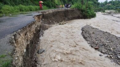 चारधाम यात्रा पर ब्रेक