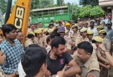 अवैध कब्जे पर कार्रवाई