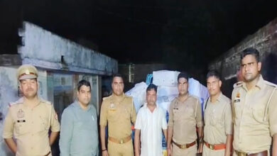 67 पेटियां बरामद