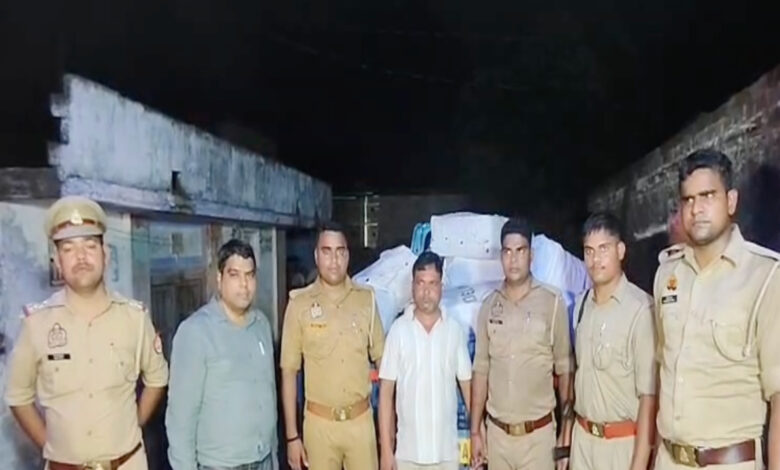 67 पेटियां बरामद