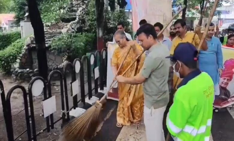 110 वार्डों में निगरानी