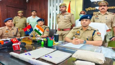 पुलिस टीम सम्मानित