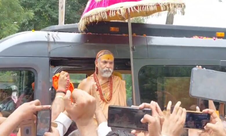 बहराइच पहुँचे जगतगुरु शंकराचार्य