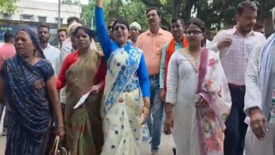 ऑपरेशन के नाम पर लूट