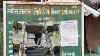 जनता फ्लैट बेहद जर्जर हालत में