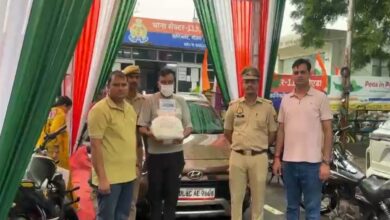 दिल्ली पुलिस की वर्दी बरामद
