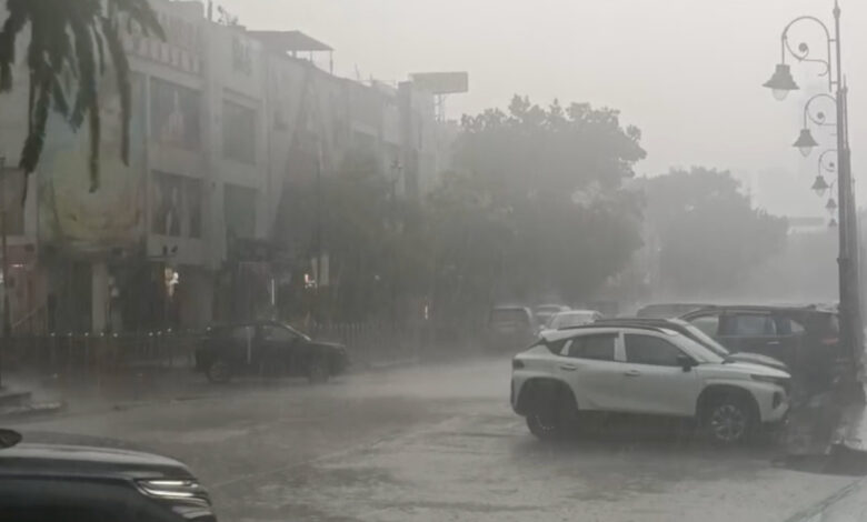 उमस से मिली राहत