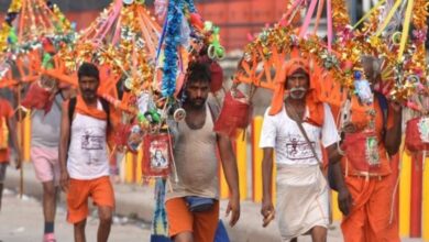 हाईवे पर बढ़ती भीड़ से बदला नजारा
