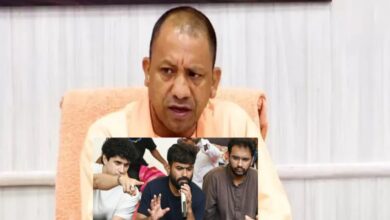 दीपके और सौरव दास ने सरकार पर कसा तंज