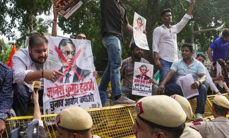 जम्मू से पटना तक प्रदर्शन