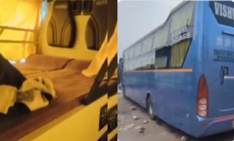 रात में स्लीपर बसों का जमावड़ा