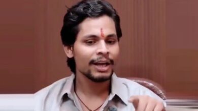 प्रदर्शन के दौरान बिगड़े थे हालात