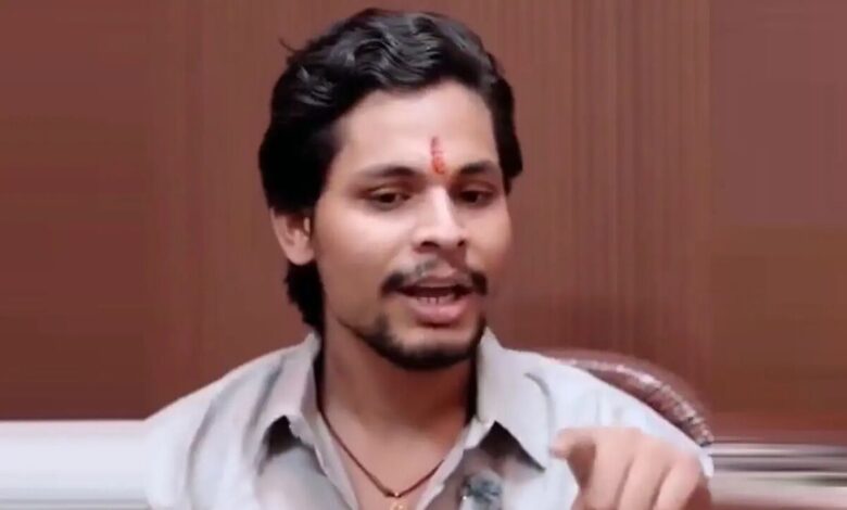 प्रदर्शन के दौरान बिगड़े थे हालात