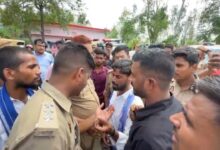 लेखपाल और राजस्व निरीक्षक निलंबित