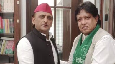 35 सीटों की मांग पर चर्चा