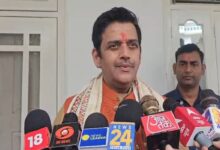 रवि किशन का कांग्रेस-सपा पर हमला