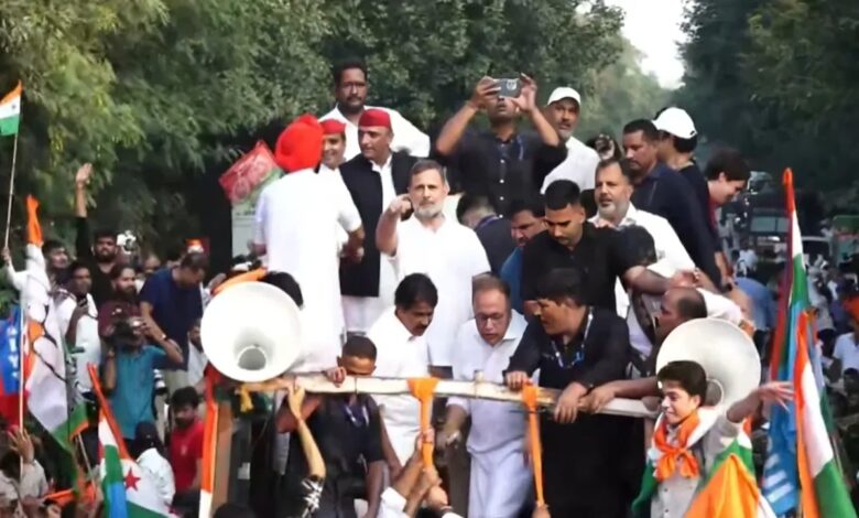 SIR पर सुप्रीम कोर्ट में सुनवाई
