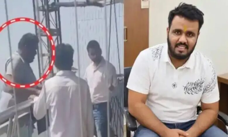 पिता से लगातार होती रही बातचीत