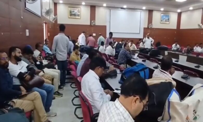जांच के बाद दो SDM पर दर्ज हुई रिपोर्ट