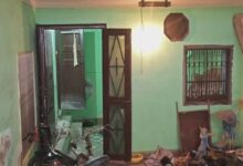 बेटे का कमरा देखकर मां-बड़ा भाई हुए भावुक