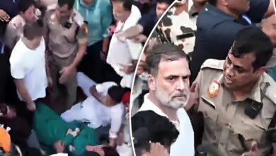 विपक्षी नेताओं को दिल्ली पुलिस ने हिरासत में ले लिया