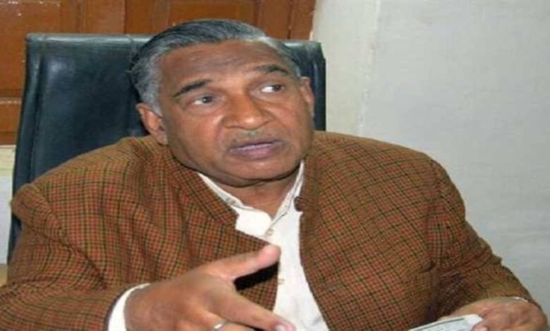 कांग्रेस का दामन थाम लिया