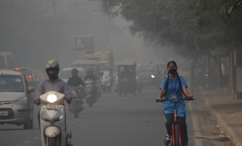 हापुड़ के कई गांवों में गिरे ओले
